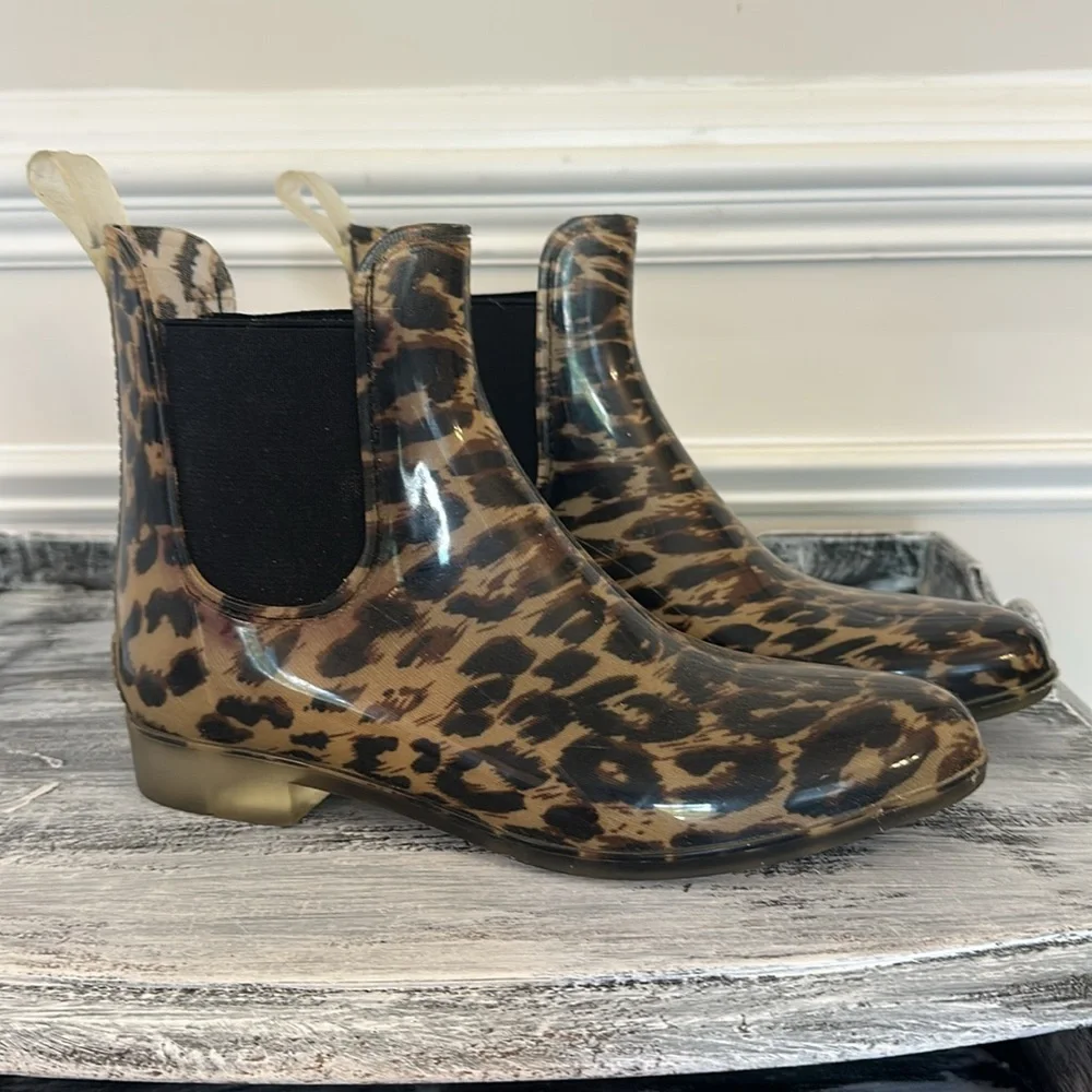 J Crew Tally Short Rain Boot Animal Print Women’s size 8